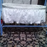 گهواره به در حد نو