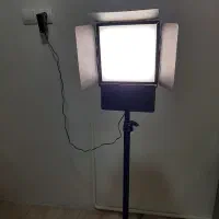 نور ثابت ال ای دی