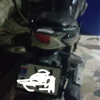 موتور سیکلت آپاچی 180