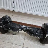 اسکوتر برقی|دوچرخه، اسکیت، اسکوتر|ایوان, |دیوار