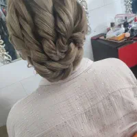 شینیون میکاپ|خدمات آرایشگری و زیبایی|اردبیل, |دیوار