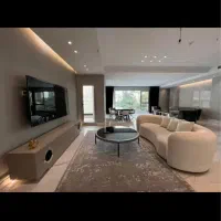 ۱۵۷م‌ تکواحدی نما رومی سنگین/نزدیک خیابان/خرم