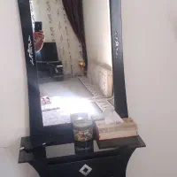 ایینه وکنسول