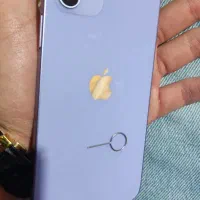 اپل iPhone 12 با حافظهٔ ۱۲۸ گیگابایت