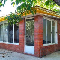 باغچه ۹۰۰متری بابنای قدیمی صالح آباد