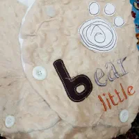 پتو دور پیچ نوزاد