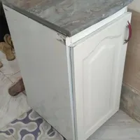 کابینت تک در