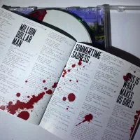 آلبوم|فیلم و موسیقی|رشت, پیرسرا|دیوار