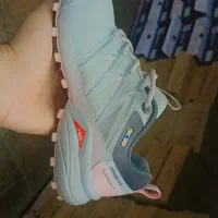 کفش اسپورت دخترانه ، زنانه ، پسرانه|کیف، کفش، کمربند|صدرا-فارس, فاز ۱|دیوار