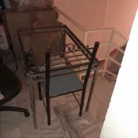 میز فلزی