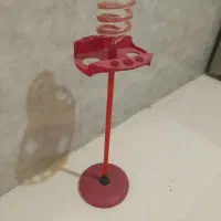 جا سشوار ایستاده