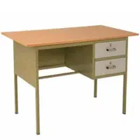 میز معلم و دانش آموز