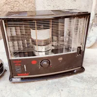 دو عدد چراغ نفتی به قیمت ۳ ملیون نو