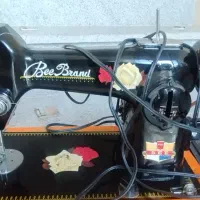 چرخ خیاطی در حد نو|چرخ خیاطی و ریسندگی|بیجار, |دیوار