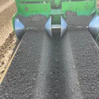 تجهیزات تراکتوری. توت فرنگی