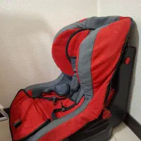 صندلی ماشین|تخت و صندلی بچه|شاهین‌شهر, فدک|دیوار