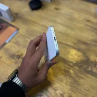16Normal 128Gb/Ch 100% White|موبایل|یزد, |دیوار
