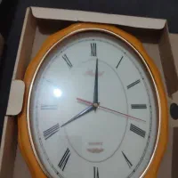 ساعت دیواری .تابلو