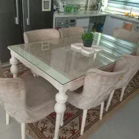 میز ناهارخوری