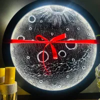 تابلو بیس ماه