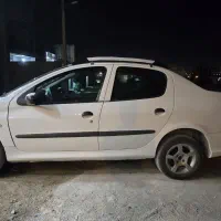 فروش ۲۰۶ صندوقدار