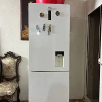یخچال|یخچال و فریزر|نائین, |دیوار