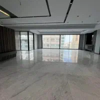 ملک آباد(قبل ریس)/۲۹۹متر/خطِ قرمز اشراف