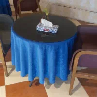 میز و صندلی