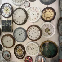 ساعت دیواری