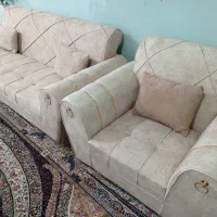 مبل 7نفره خوش رنگ که فقط 2ماه استفاده شده