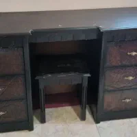 تخت دو نفره و دراور و کمد