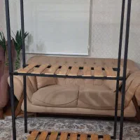 آویز لباس در حد نو