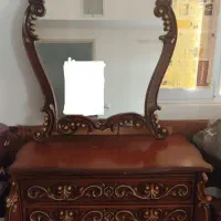 اینه به همراه دراور