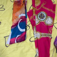 تعدادی مینی اسکراف و دوعدد روسری  بزرگ درحدخیلی نو|لباس|مشهد, سجادیه|دیوار