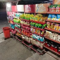 ۲ نفر نیروی متعهد به کار سوپر مارکت با بیمه