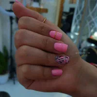 کاشت ناخن|خدمات آرایشگری و زیبایی|مشهد, یوسفیه (شهرک غرب)|دیوار