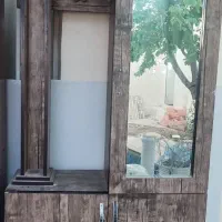 به جا کفشی بزرگ آینه دار و دوعدد بوفه بزرگ