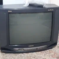 تلوزیون سامسونگ با میز