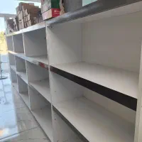 قفسه|کتابخانه، شلف، قفسه‌های دیواری|تربت‌حیدریه, پایانه مسافربری تربت حیدریه|دیوار