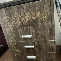 میز وصندلی چرخ خیاطی