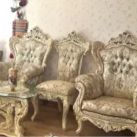 فروش مبل سلطنتی بسیار تر و تمیز