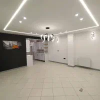 یک طبقه بالای پیلوت