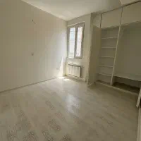 خیابان دولت /۱۴۰ متر سه خواب/دوپارکینگ سندی|فروش آپارتمان|تهران, درب دوم|دیوار
