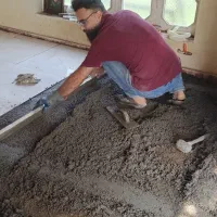 نصب کاشی سرامیک سنگ بلوک شیشه‌ای|خدمات پیشه و مهارت|محمودآباد, |دیوار