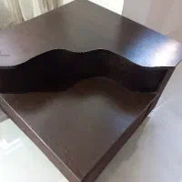 میز مناسب ویترین