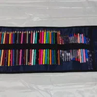جامدادی رولی