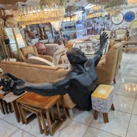 مجسمه فایبر گلاس دم قسط