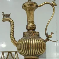 ابریغ دوره سلطنتی تایلند مهر درباری دارد .