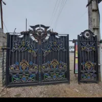 باقفل درب حیاط گل چدن ویلایی شیک باغی