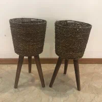 گلدان پایه چوبی